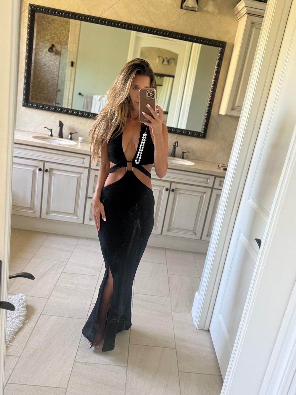 Sexy Black Cutout Halter Maxi with Front Ring - Picture 3 of 5